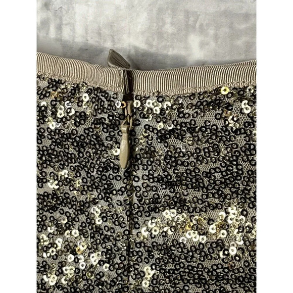 NWT Chico's Shimmering Silver Pencil Skirt - Picture 5 of 11